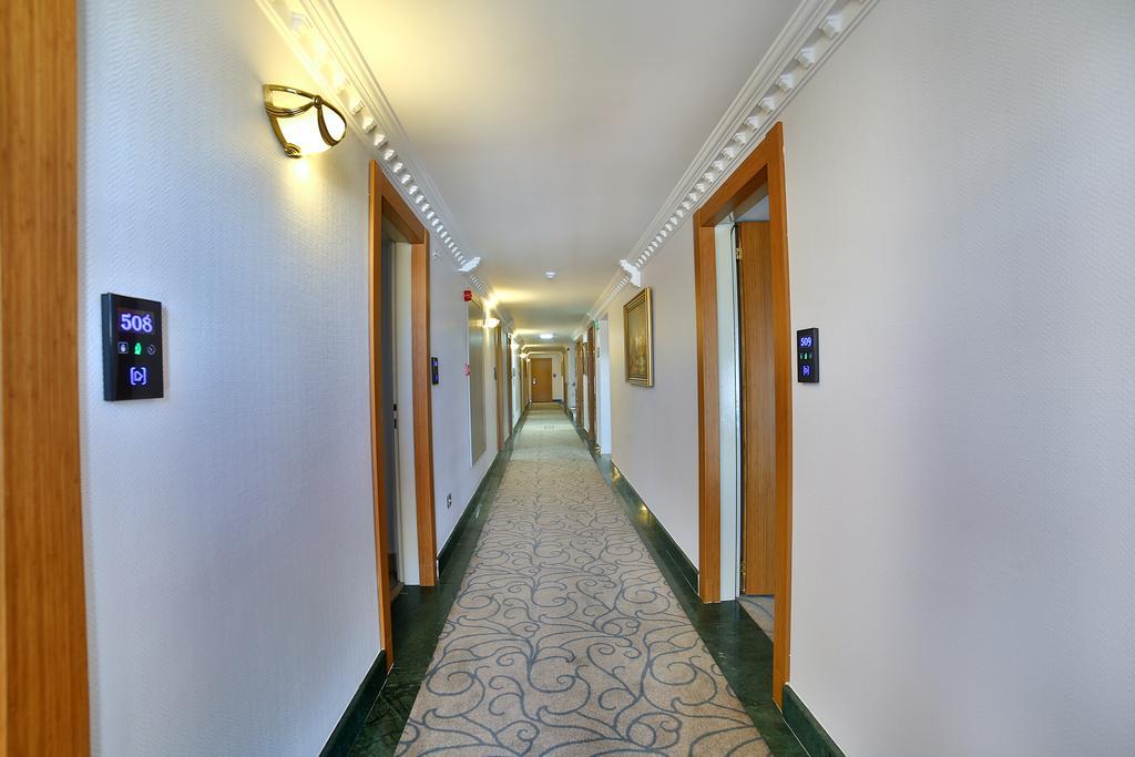 Elazig Marathon Hotel ภายนอก รูปภาพ