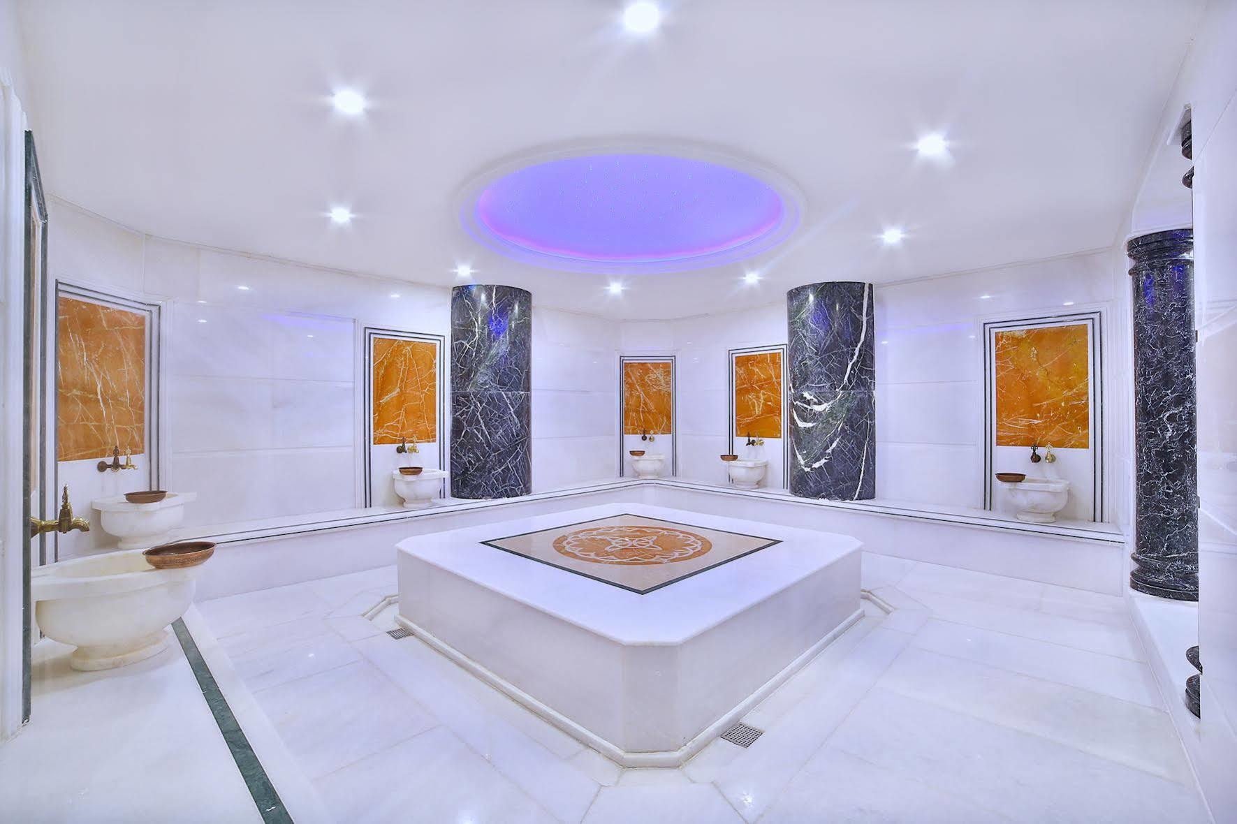 Elazig Marathon Hotel ภายนอก รูปภาพ