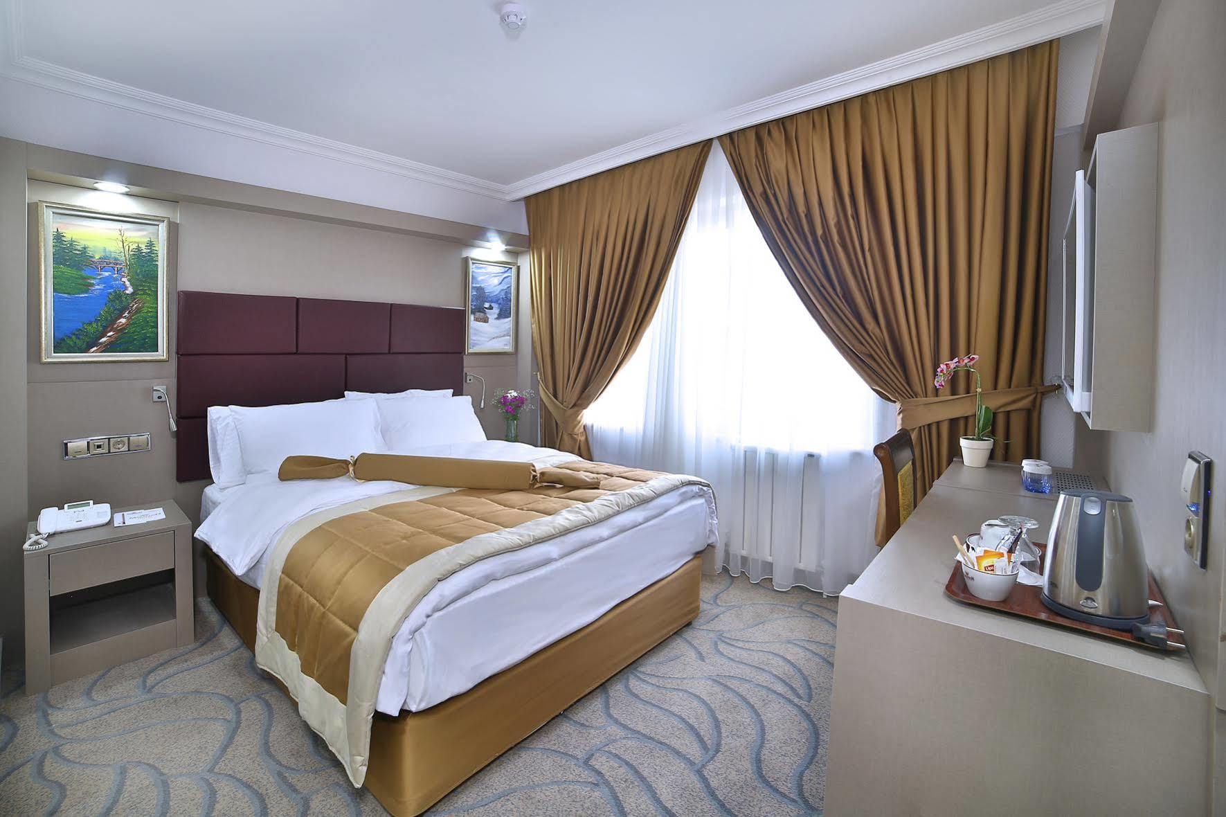 Elazig Marathon Hotel ภายนอก รูปภาพ