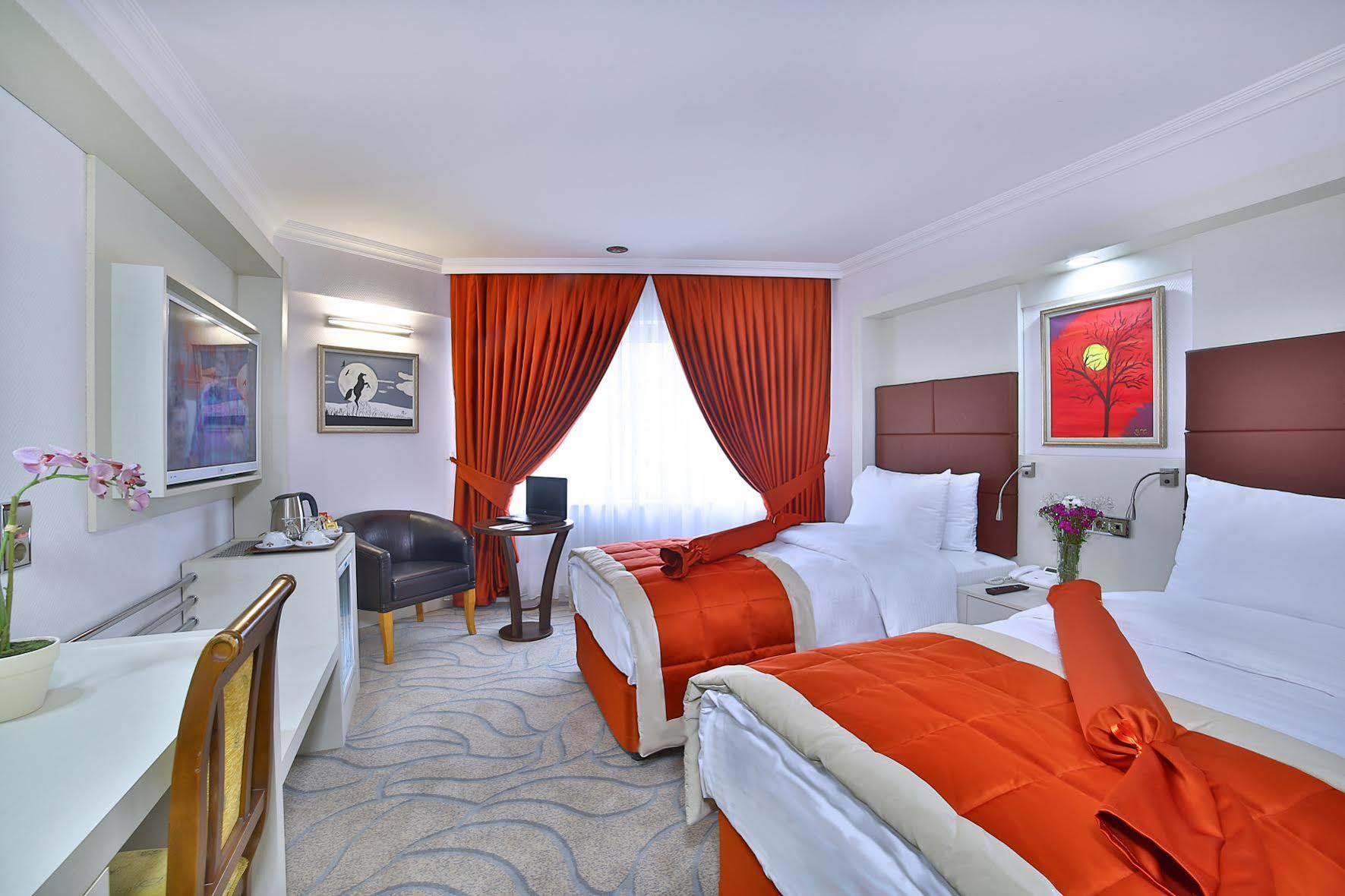 Elazig Marathon Hotel ภายนอก รูปภาพ